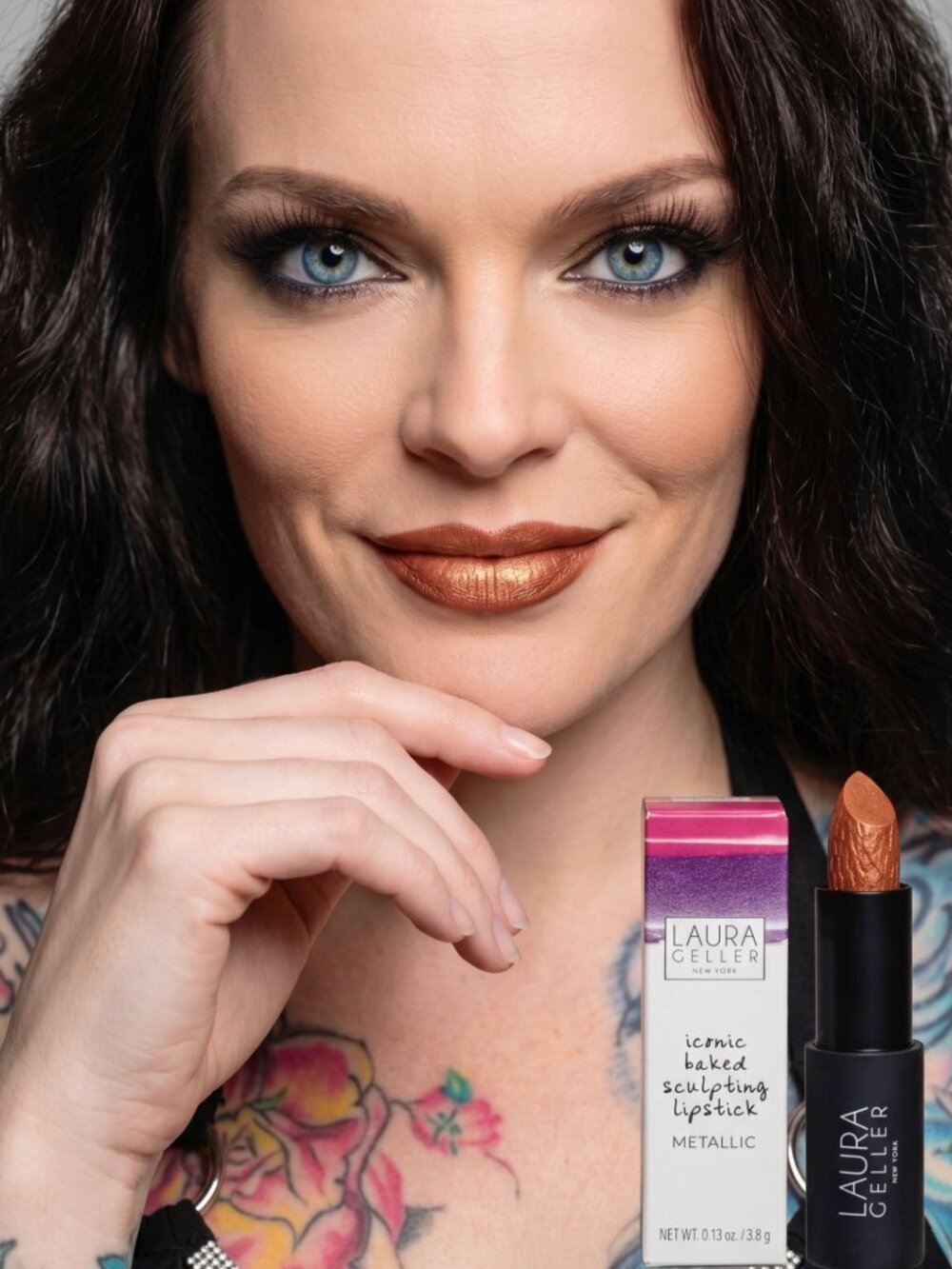 Laura Geller ✦ Iconic Baked Sculpting Lipstick ✦ Metallic Battery Park Bronze
